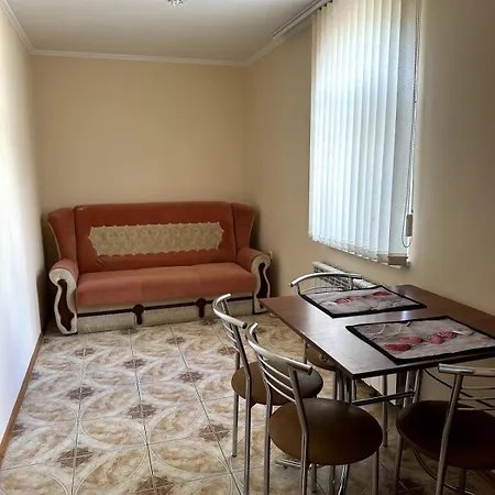 Apartment 2-Room Apartment With Swimming Pool *